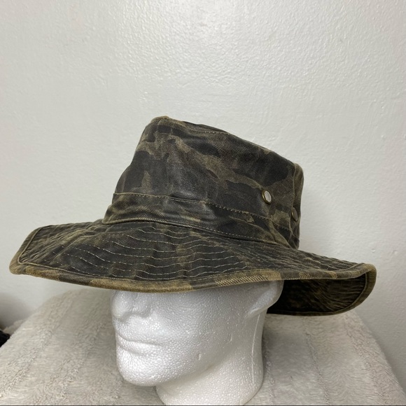 Magellan Outdoors | Accessories 